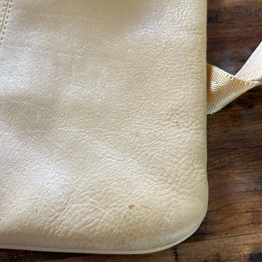 Radley Leather Pocket Crossbody Adjustable Strap - Picture 7 of 11